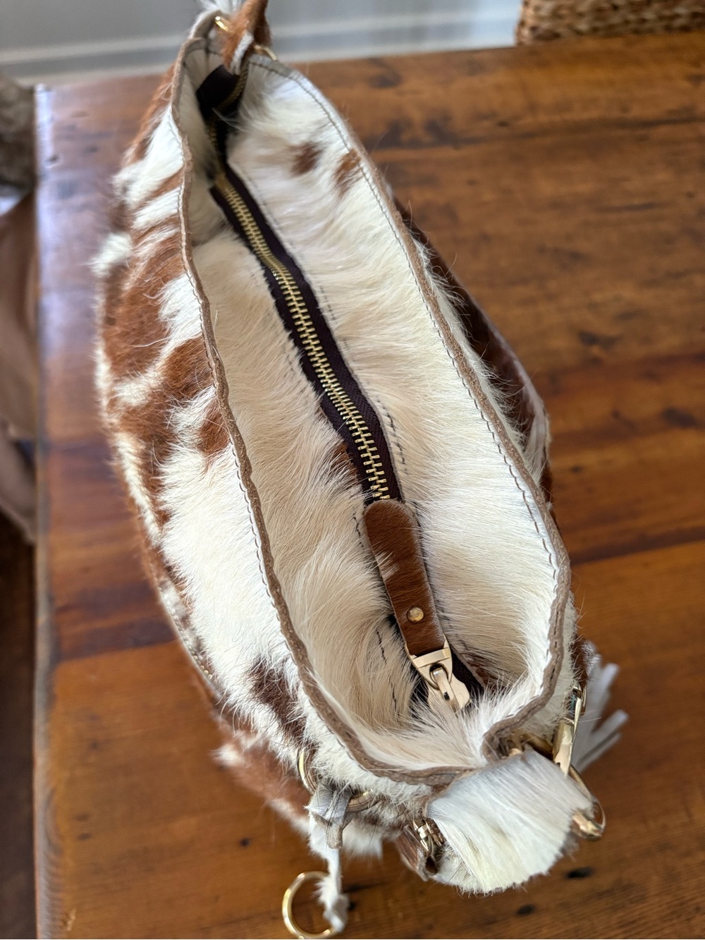 Charlie Leather Genuine Hair-on-Hide Cowhide Fringe Shoulder Bag Brown White - Picture 6 of 14